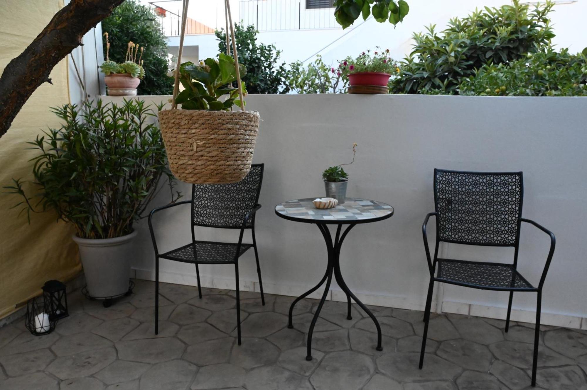 Evita'S Guesthouse Agia Marina Mikrolimanou Luaran gambar